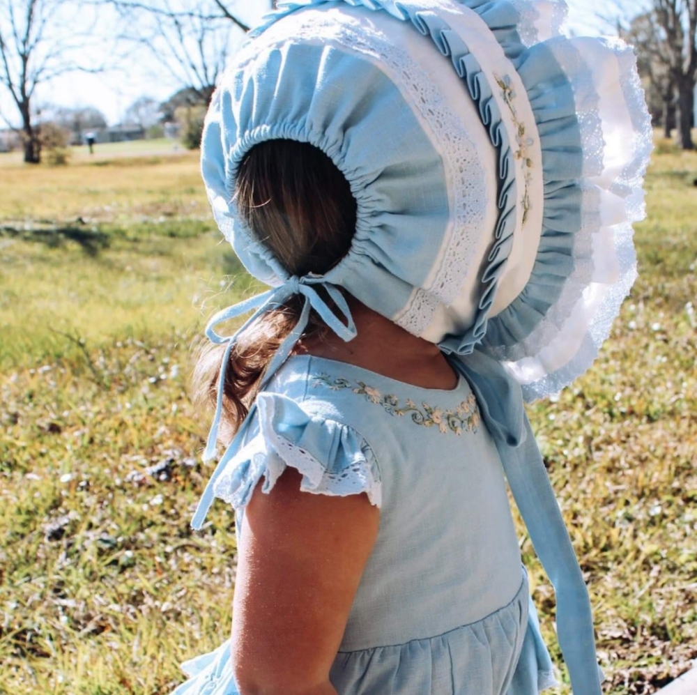 Beautiful Boutique Romper & Bonnet Set Toddler 2T